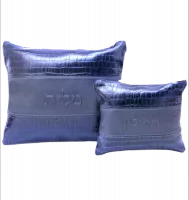 Cover for tallit and tefillin, made of crocodile leather blue