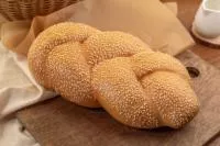 Хлеб Хала Эльйон с кунжутом