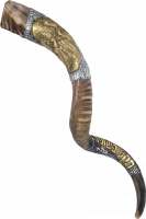 Silver-plated shofar, with the pattern of a priest blowing a shofar